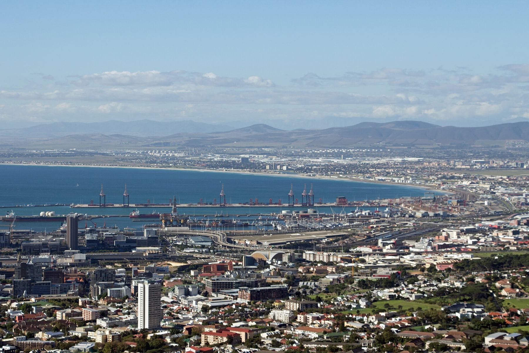 Cape Town and the harbour seen from Table Mountain