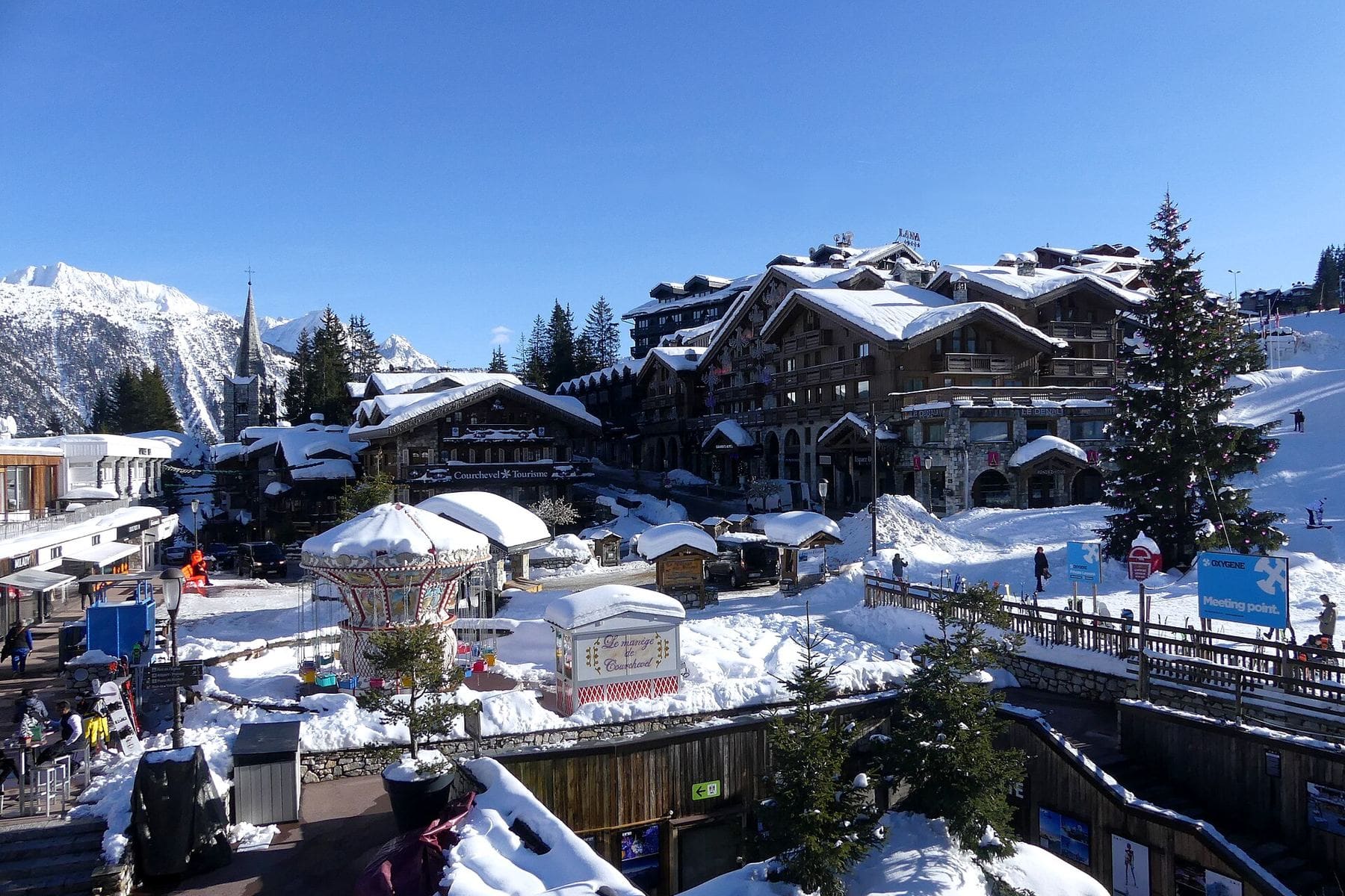 Courchevel 1850 and its pistes in winter