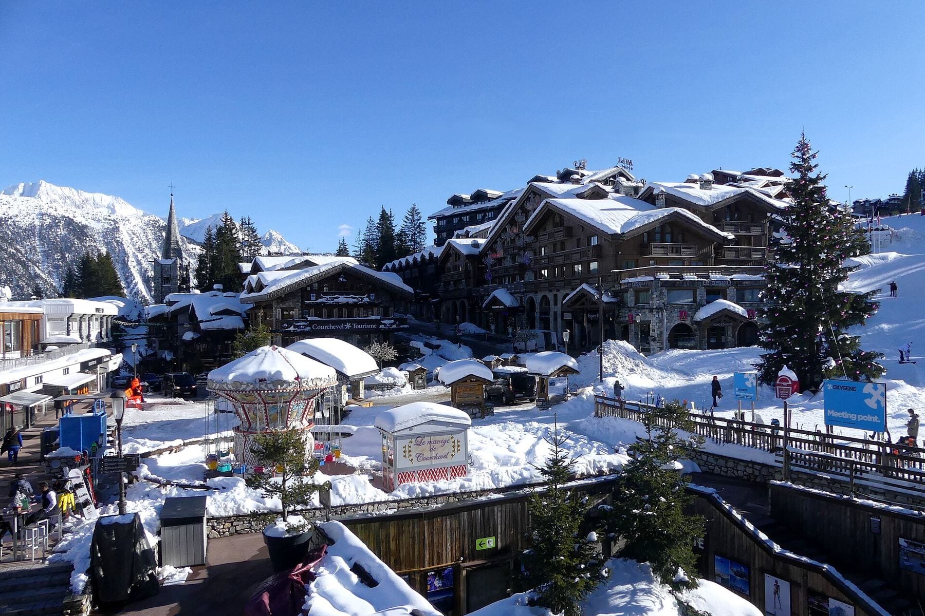 Courchevel 1850 and its pistes in winter